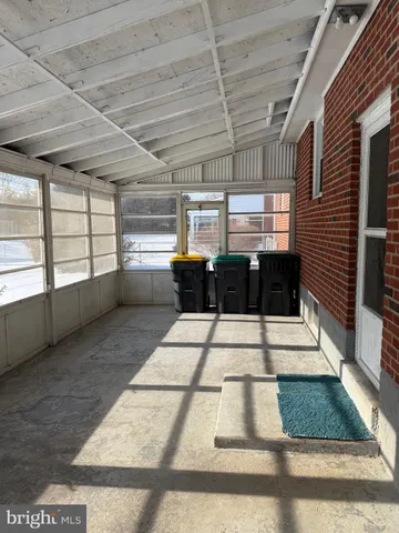 a view of a large white building