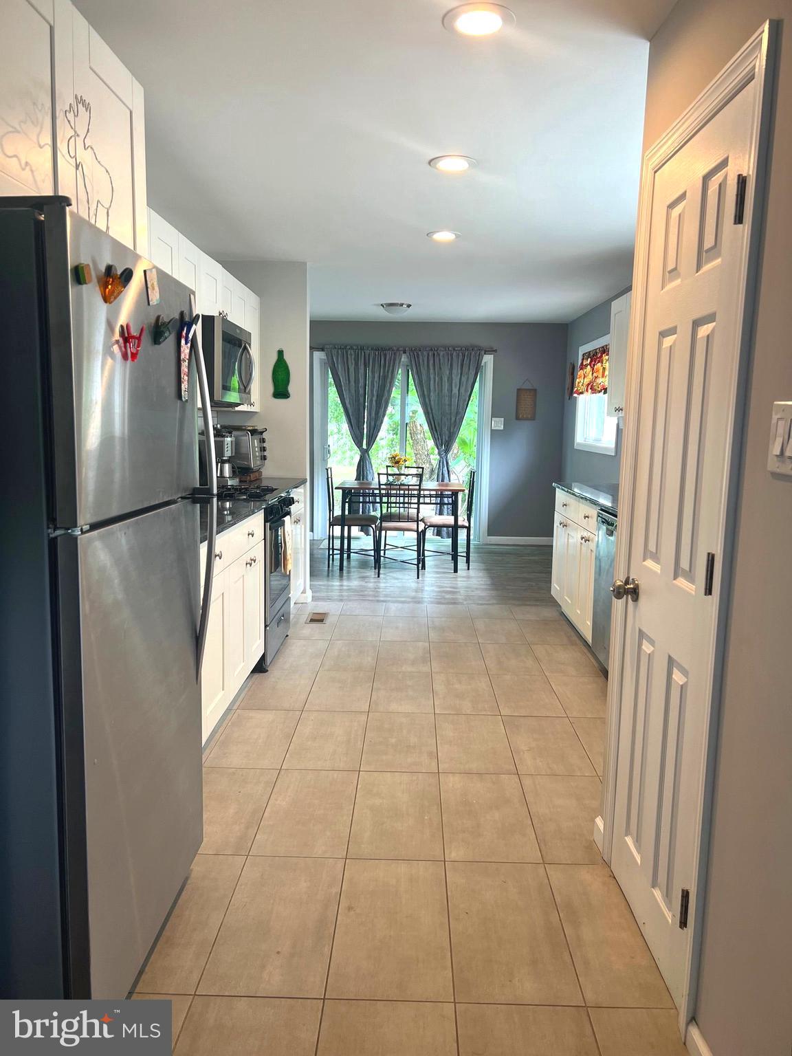 1101 Monmouth Road Mount Holly, NJ 08060 - Photo 6 of 34 Gallery Image 6