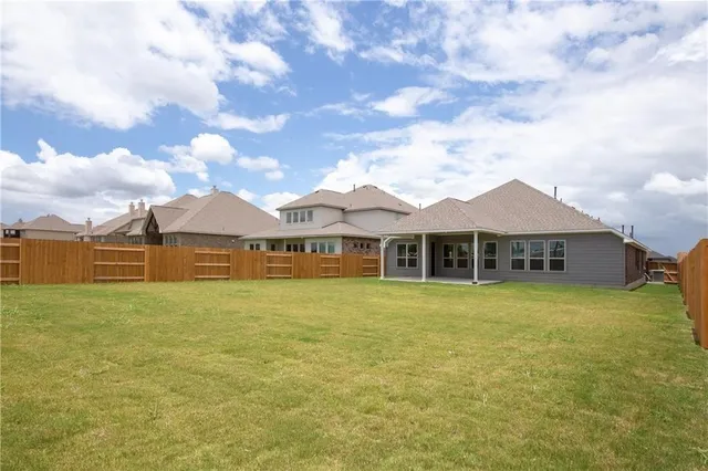 $2,595 | 3817 Gildas Path, Pflugerville, TX 78660