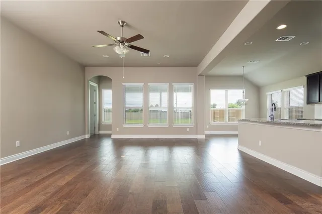 $2,595 | 3817 Gildas Path, Pflugerville, TX 78660