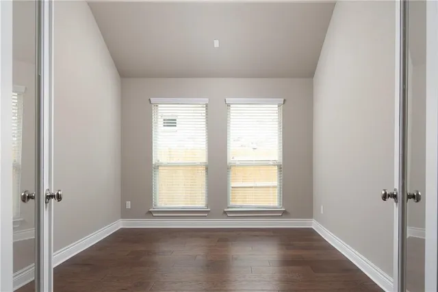 $2,595 | 3817 Gildas Path, Pflugerville, TX 78660