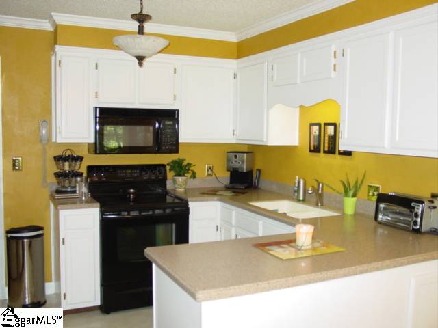 107 St Andrews Way Greenville, SC 29607 - Photo 7 of 20 Gallery Image 7