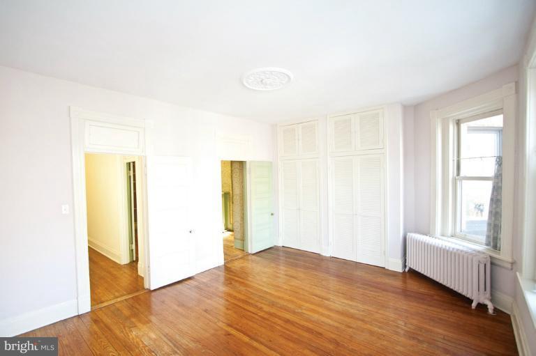 1742 Riggs Place Northwest Washington, DC 20009 - Photo 2 of 18 Bedroom