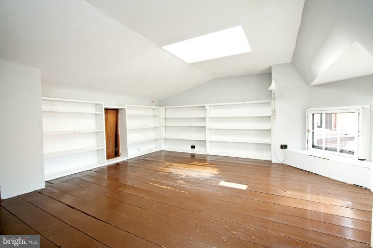 1742 Riggs Place Northwest Washington, DC 20009 - Photo 17 of 18 Interior (General)