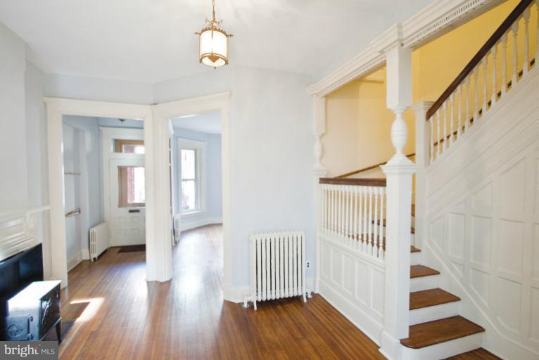 1742 Riggs Place Northwest Washington, DC 20009 - Photo 9 of 18 Interior (General)