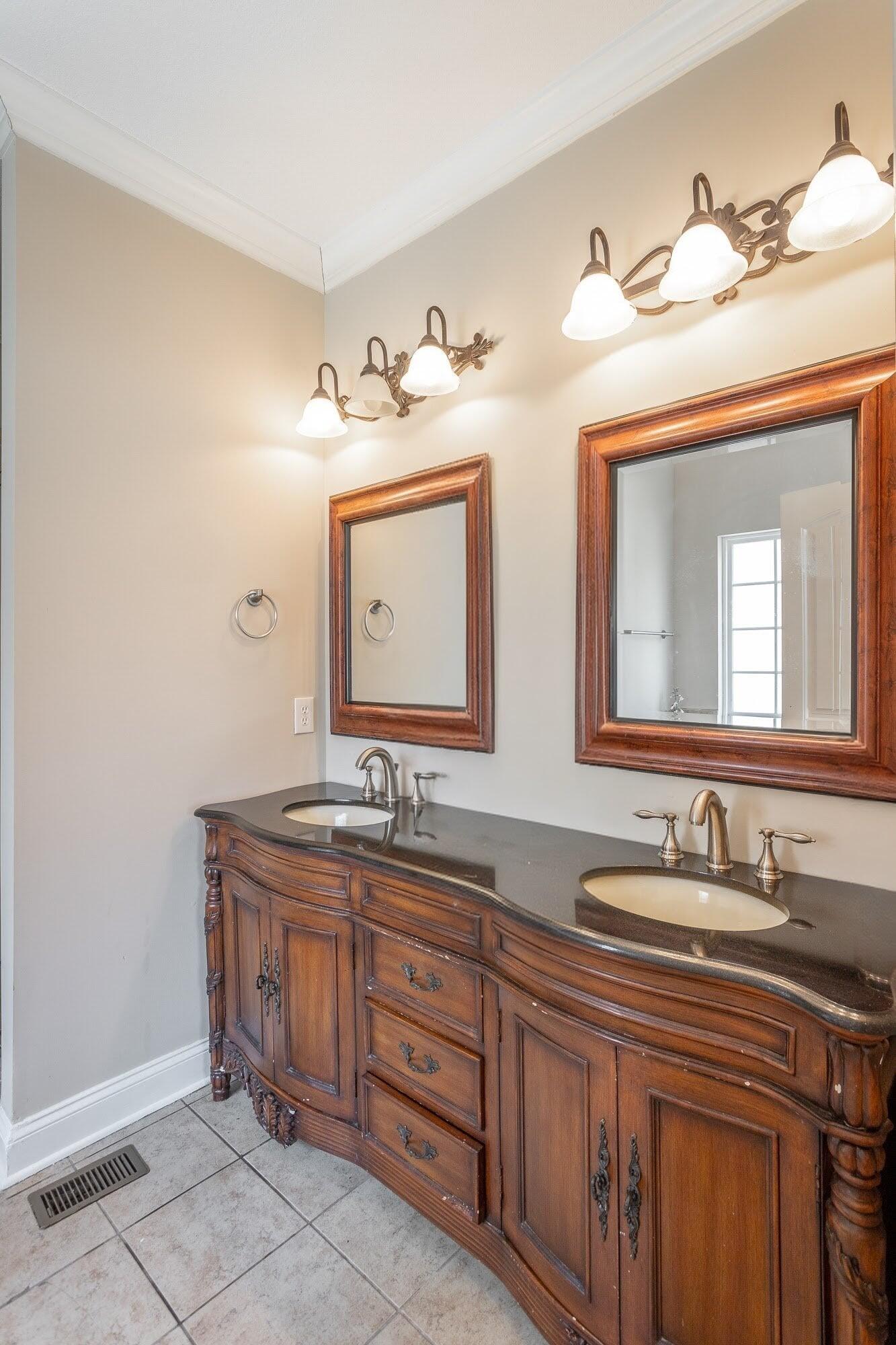 2261 Lake Mist Drive Chattanooga, TN 37421 - Photo 14 of 24 Primary Bath