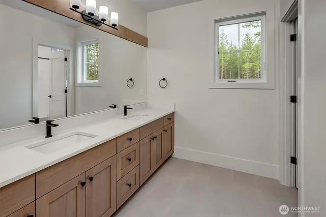 $2,550,000 | 43346 Southeast 145th Street, North Bend, WA 98045