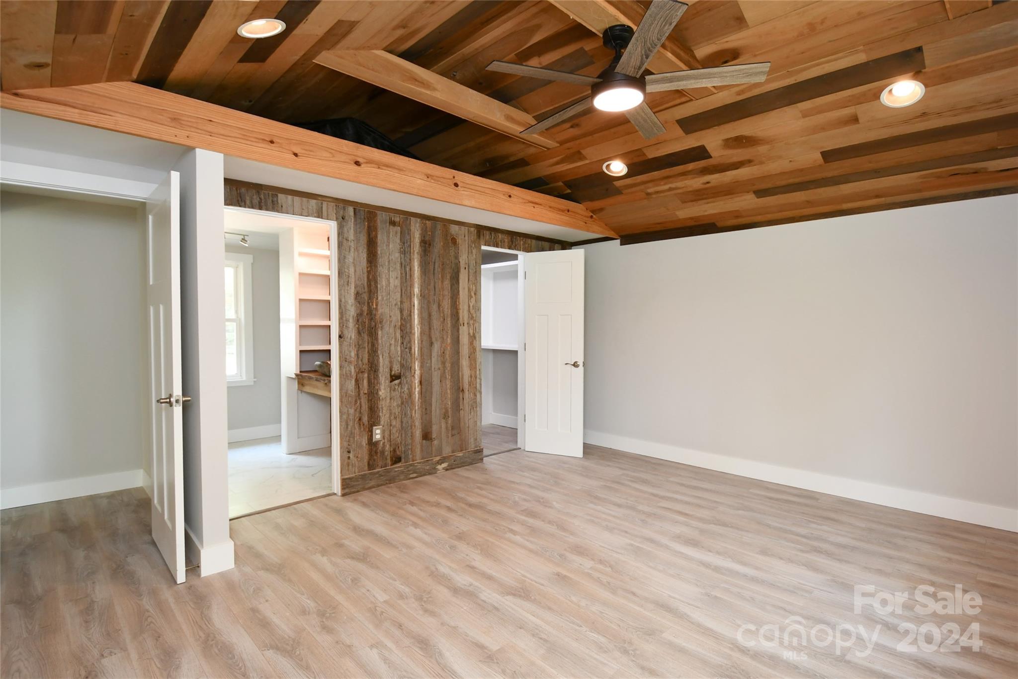 18 Rocky Slope Road Asheville, NC 28804 - Photo 12 of 41 a view of an empty room