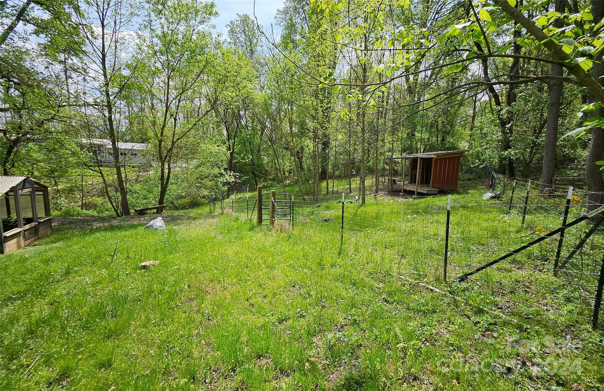 18 Rocky Slope Road Asheville, NC 28804 - Photo 29 of 41 a view of a backyard