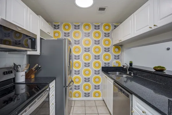 $225,000 | 2025 Woodmont Boulevard, Unit 339, Nashville, TN 37215