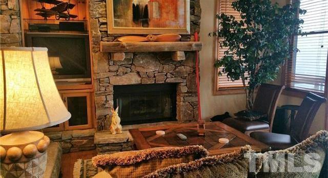 121 Spring Rock Road, Unit 1 Burnsville, NC 28714 - Photo 6 of 24 Gallery Image 6
