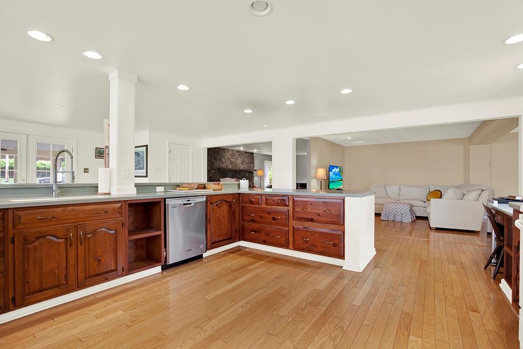 185 Barron Road Ligonier, PA 15658 - Photo 11 of 47
