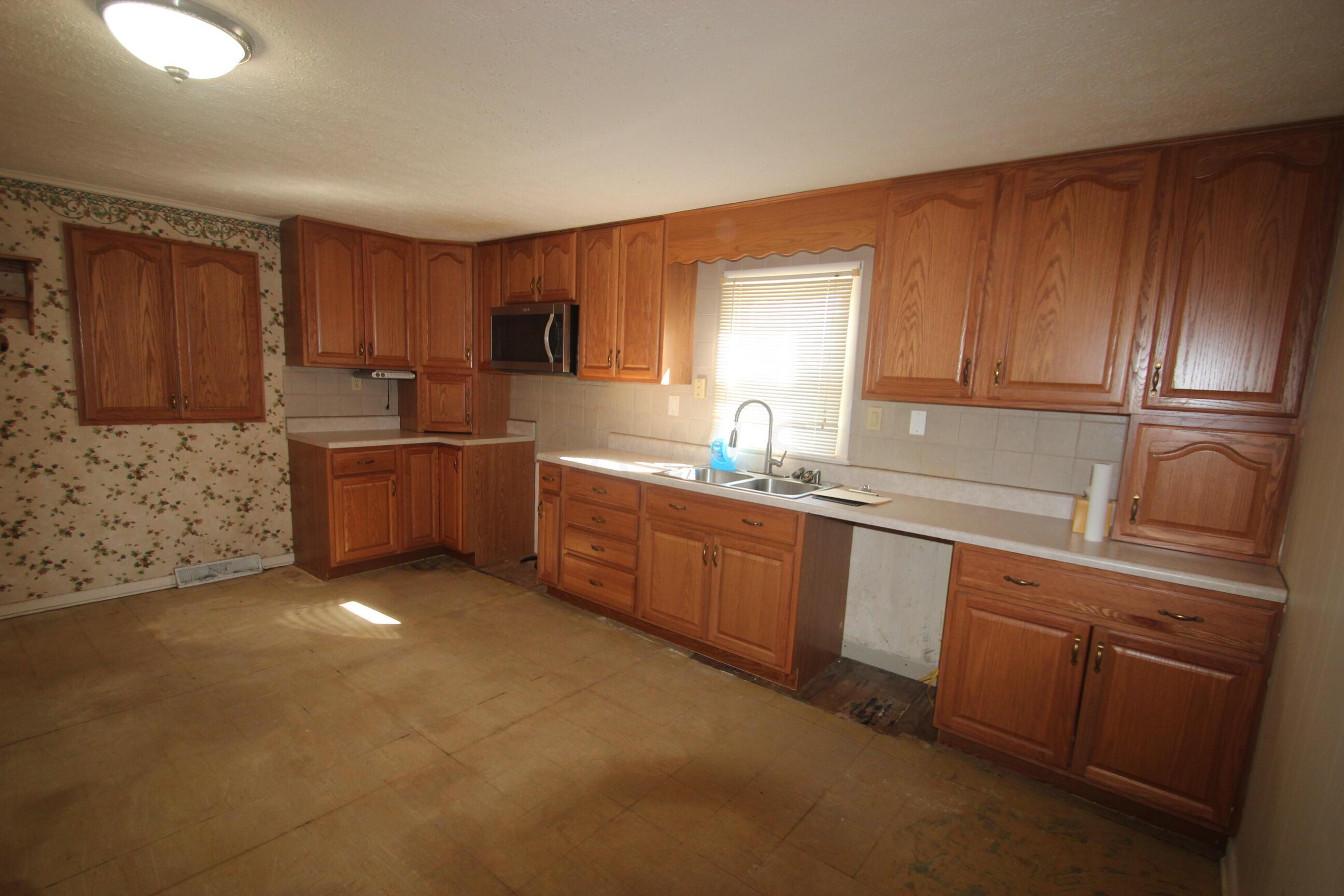 540 Newmans-Cardington Road West Prospect, OH 43342 - Photo 24 of 41 Kitchen from living room.