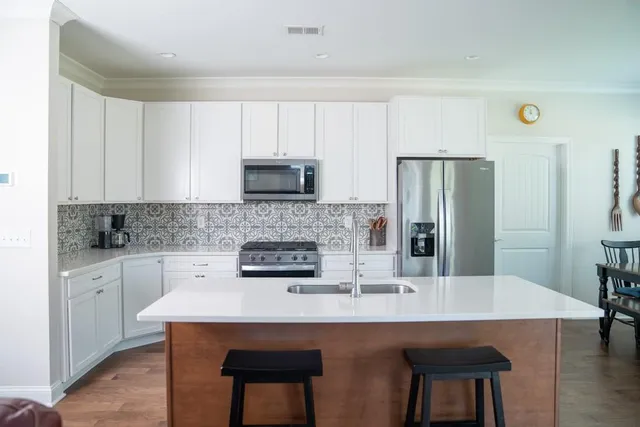 $529,500 | 74 Mission Hills Drive Southwest, Cartersville, GA 30120