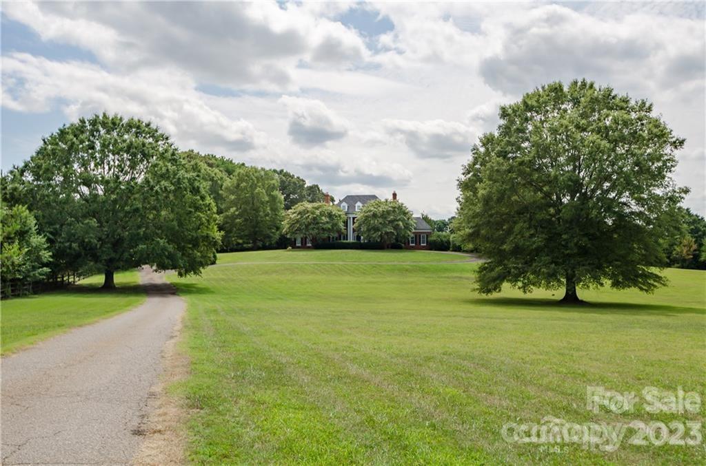 1150 Concord Road Davidson, NC 28036 - Photo 2 of 39