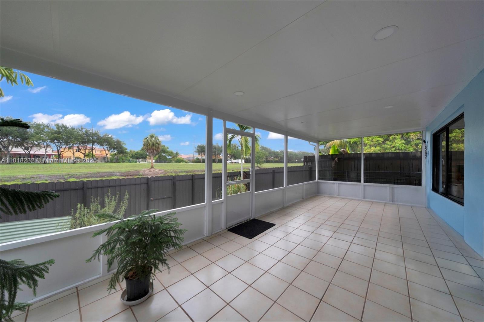 7517 North Augusta Drive Hialeah, FL 33015 - Photo 21 of 22