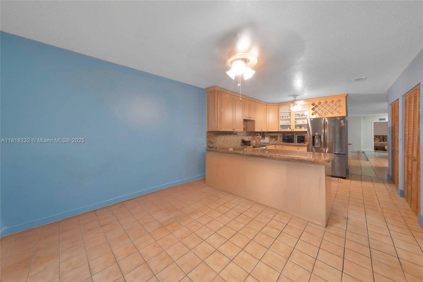 7517 North Augusta Drive Hialeah, FL 33015 - Photo 4 of 22