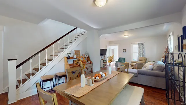 $214,900 | 218 Greenberry Street, Sweetser, IN 46952