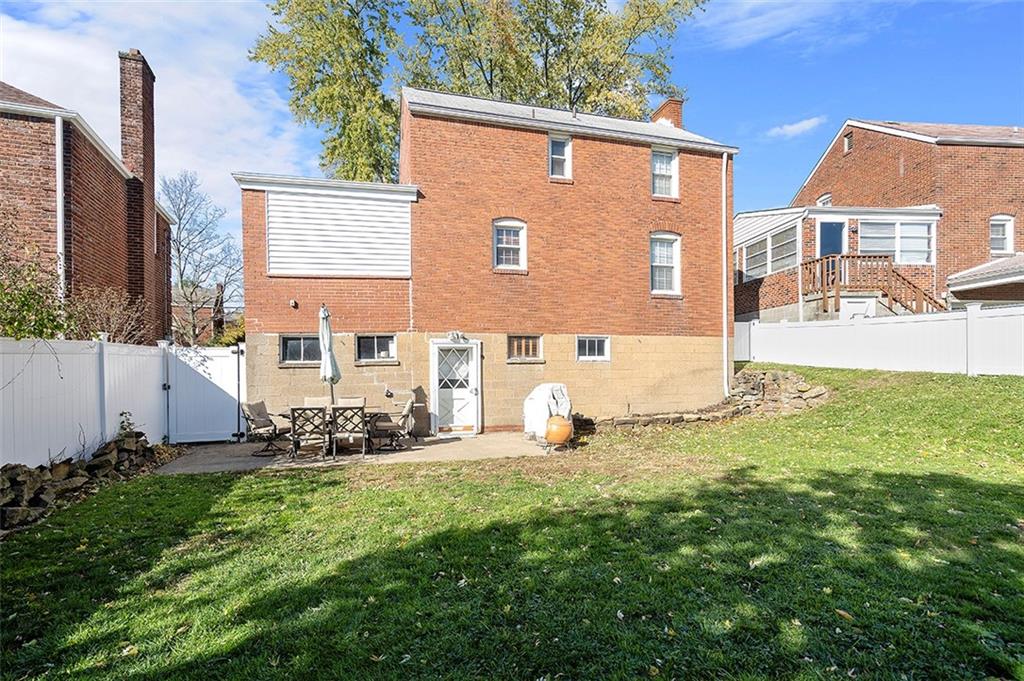1041 McCoy Road McKees Rocks, PA 15136 - Photo 20 of 21 Rear of Home