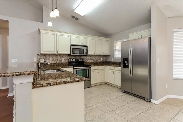 $2,010 | 1805 Hudson Court, Poinciana, FL 34759