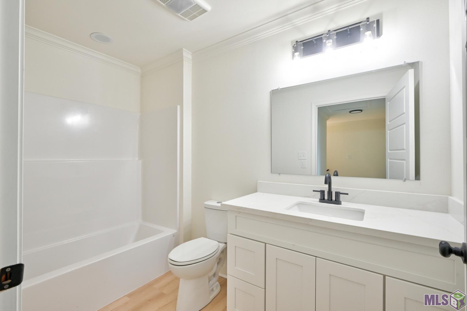 1317 Ledet Street, Unit B Thibodaux, LA 70301 - Photo 12 of 16