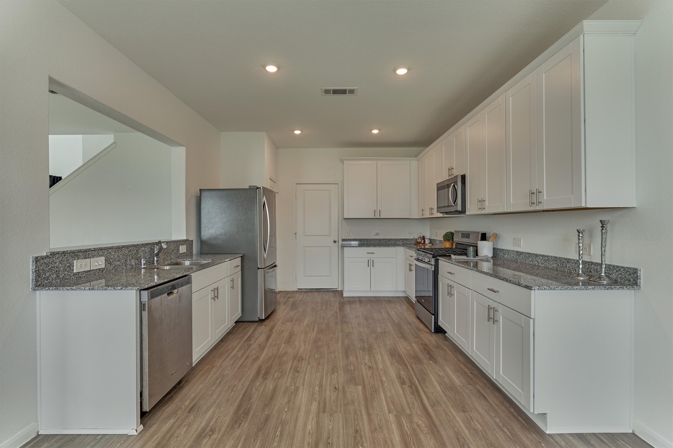 5406 Balerna St Spring Spring, TX 77373 - Photo 11 of 37