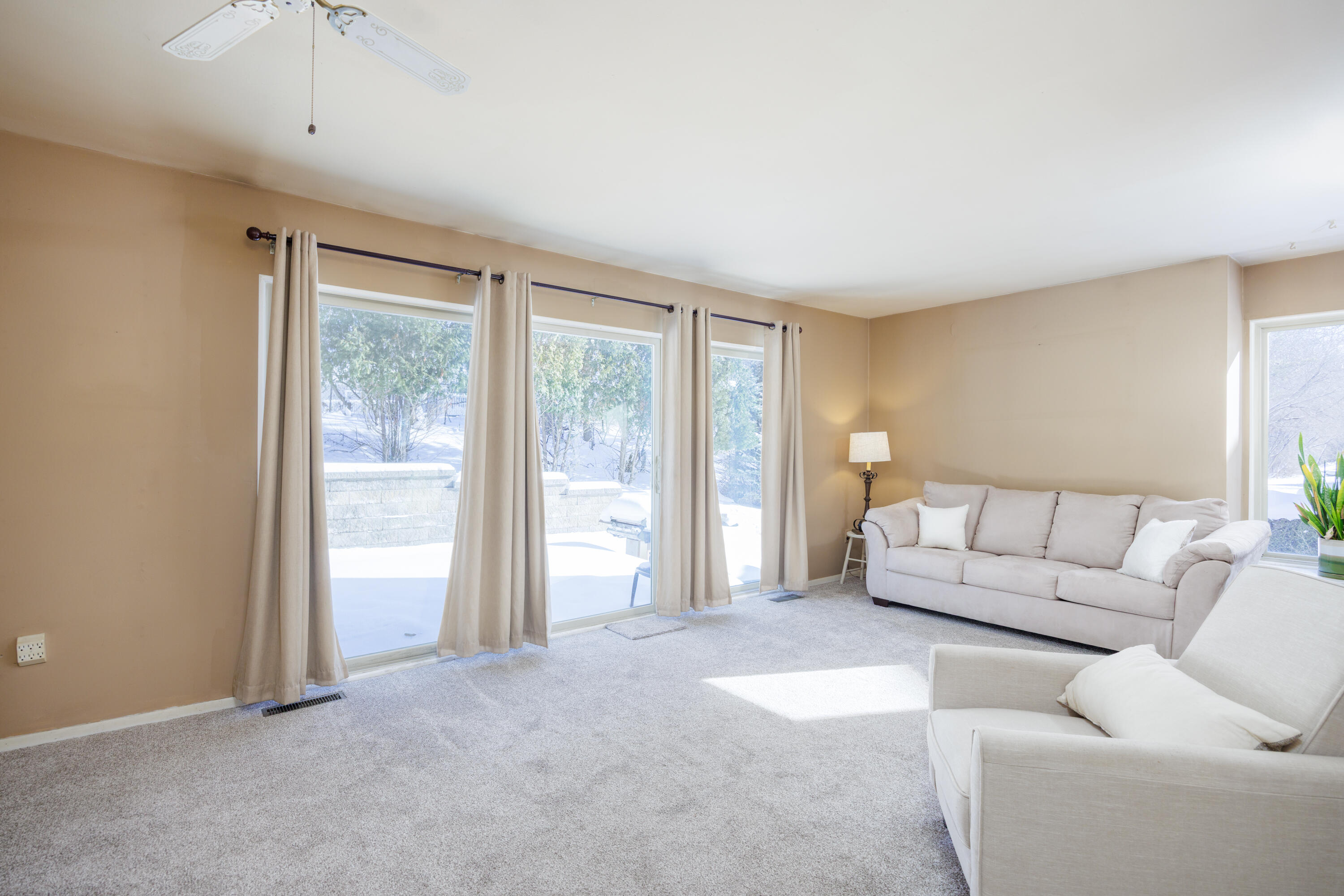 1472 Oakbrook E Drive Rochester Hills, MI 48307 - Photo 9 of 26 1472 Oakbrook East-9