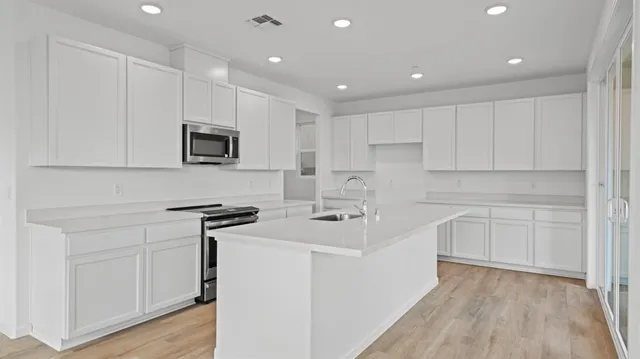 $687,575 | 4261 Paisleyshire Way, Rancho Cordova, CA 95742