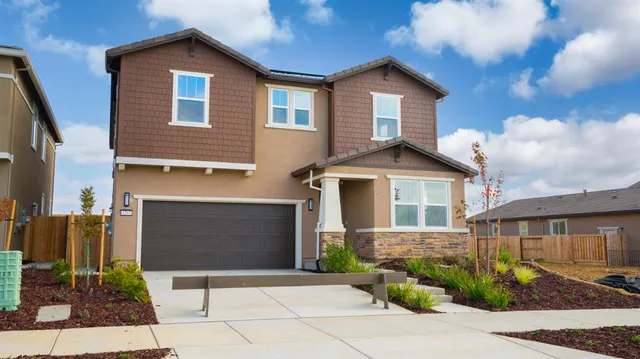 $687,575 | 4261 Paisleyshire Way, Rancho Cordova, CA 95742