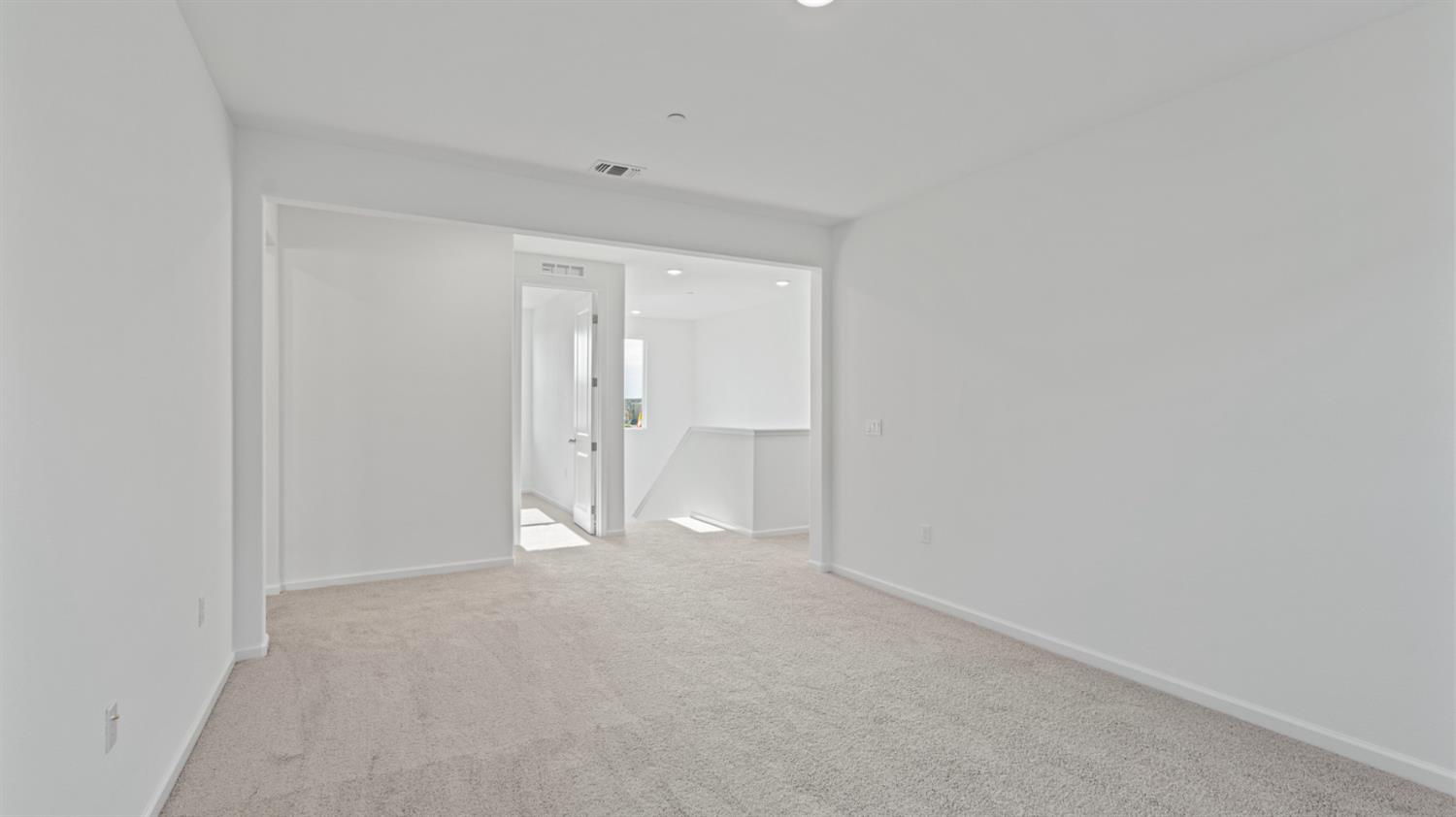 4261 Paisleyshire Way Rancho Cordova, CA 95742 - Photo 24 of 42 a view of an empty room