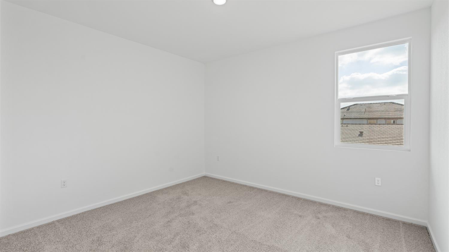 4261 Paisleyshire Way Rancho Cordova, CA 95742 - Photo 25 of 42 a view of an empty room and window