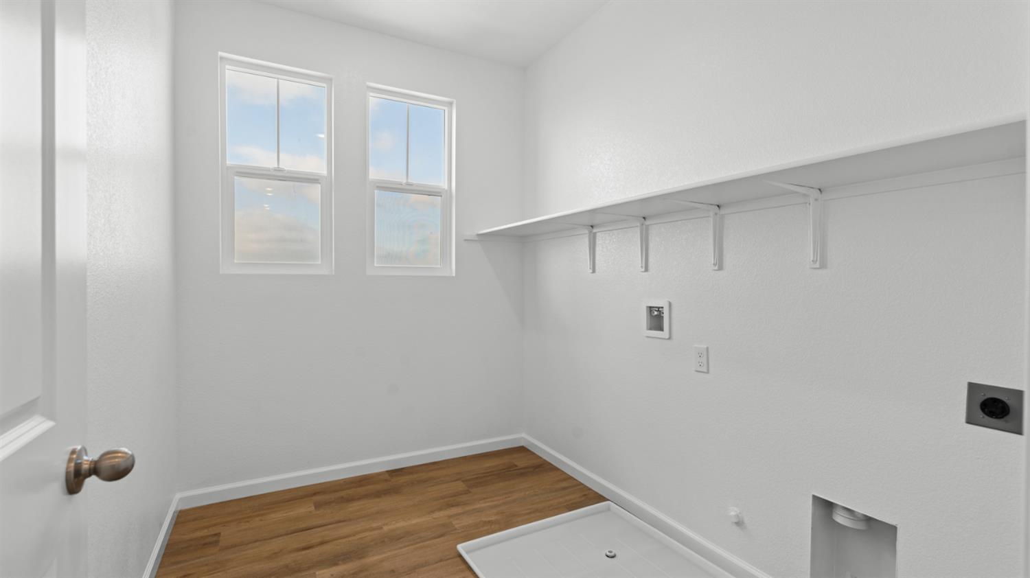 4261 Paisleyshire Way Rancho Cordova, CA 95742 - Photo 30 of 42 a view of small space