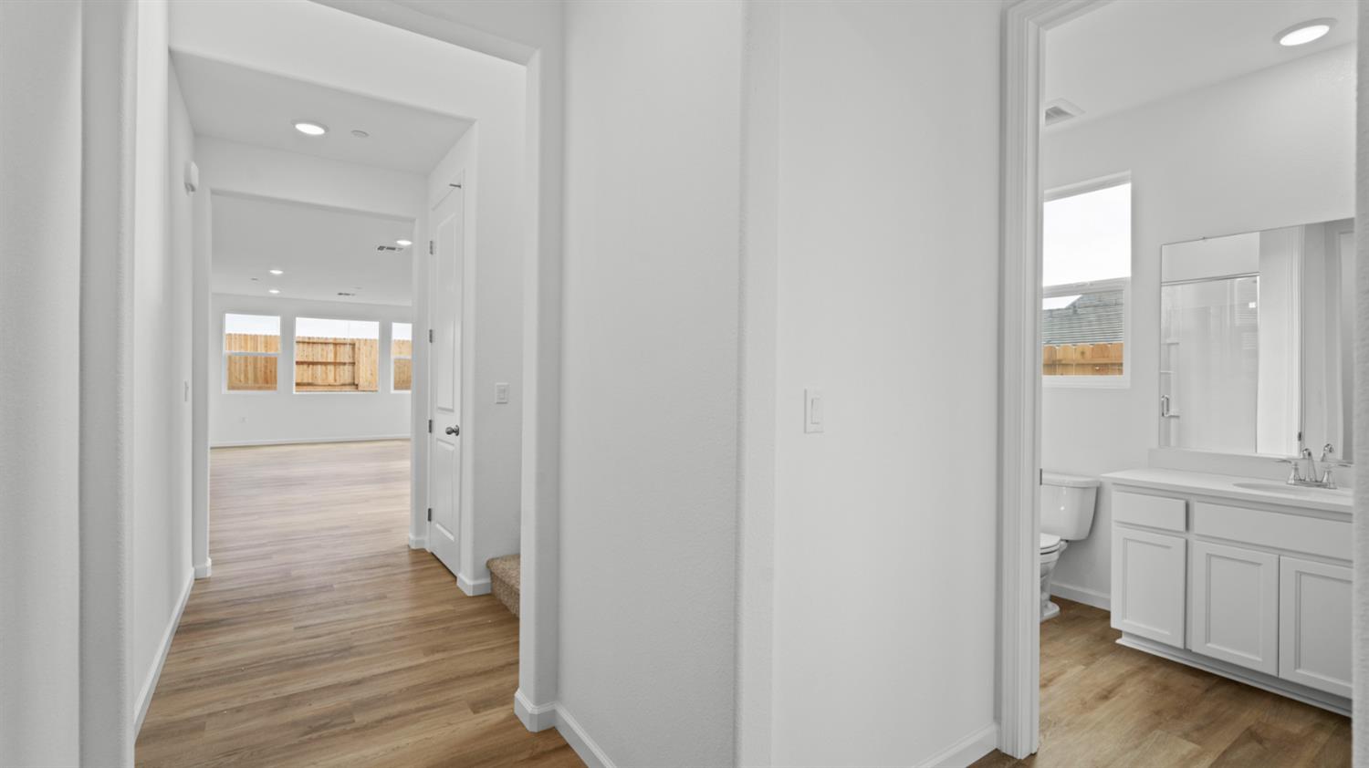 4261 Paisleyshire Way Rancho Cordova, CA 95742 - Photo 5 of 42 a view of a hallway with wooden floor