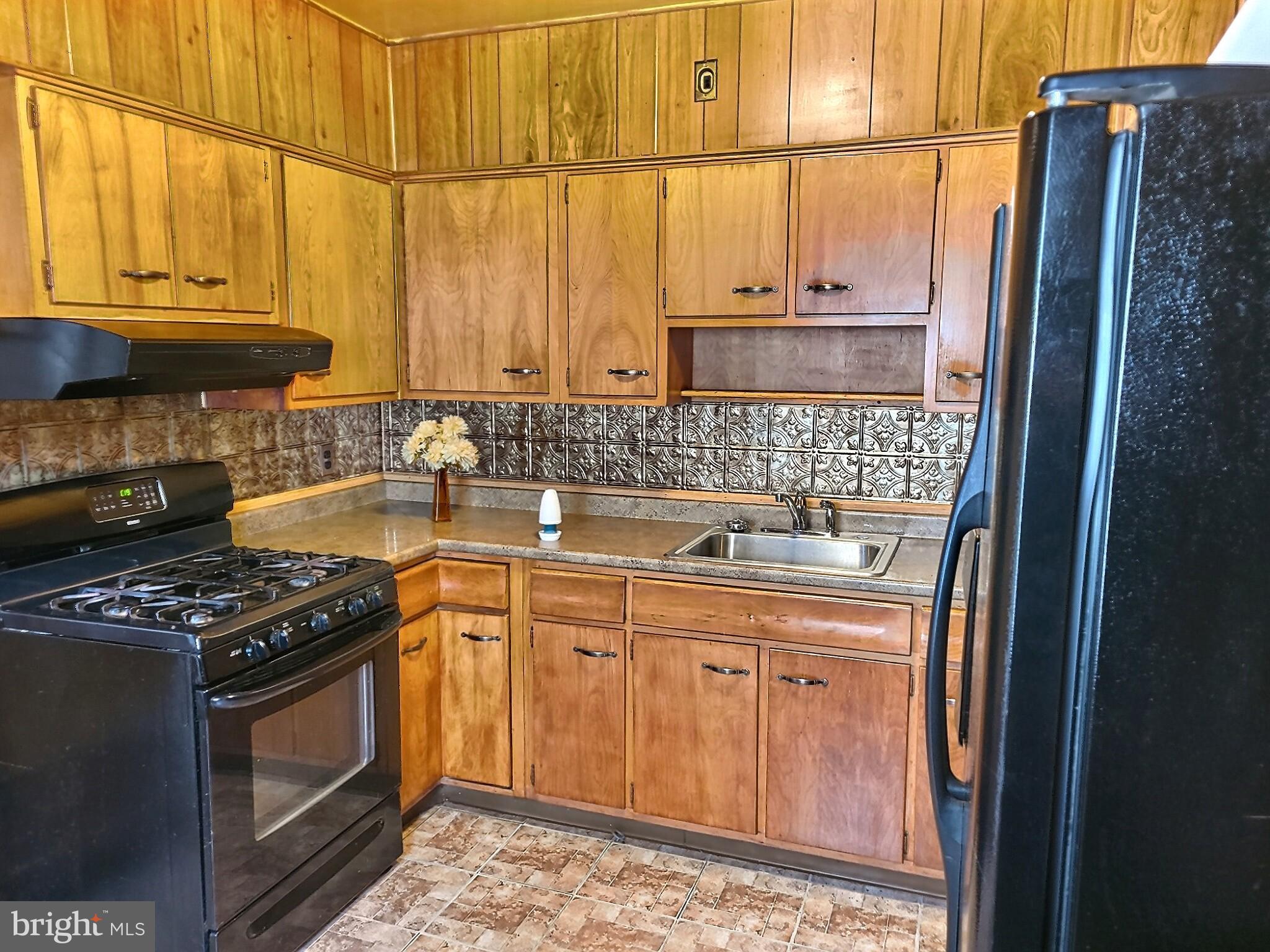 2901 Forest Glen Road Baltimore, MD 21216 - Photo 20 of 32 Gallery Image 20