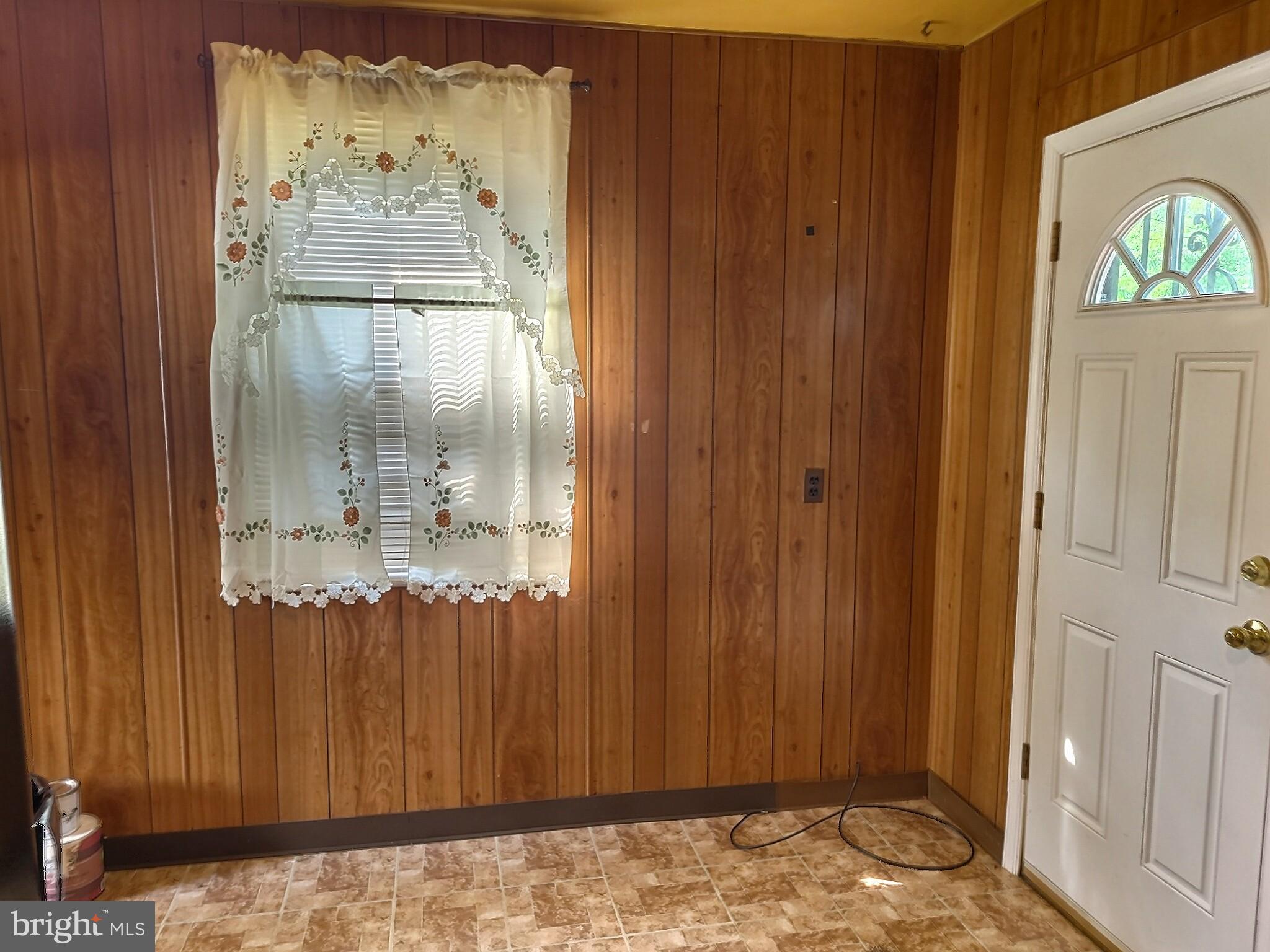 2901 Forest Glen Road Baltimore, MD 21216 - Photo 22 of 32 Gallery Image 22