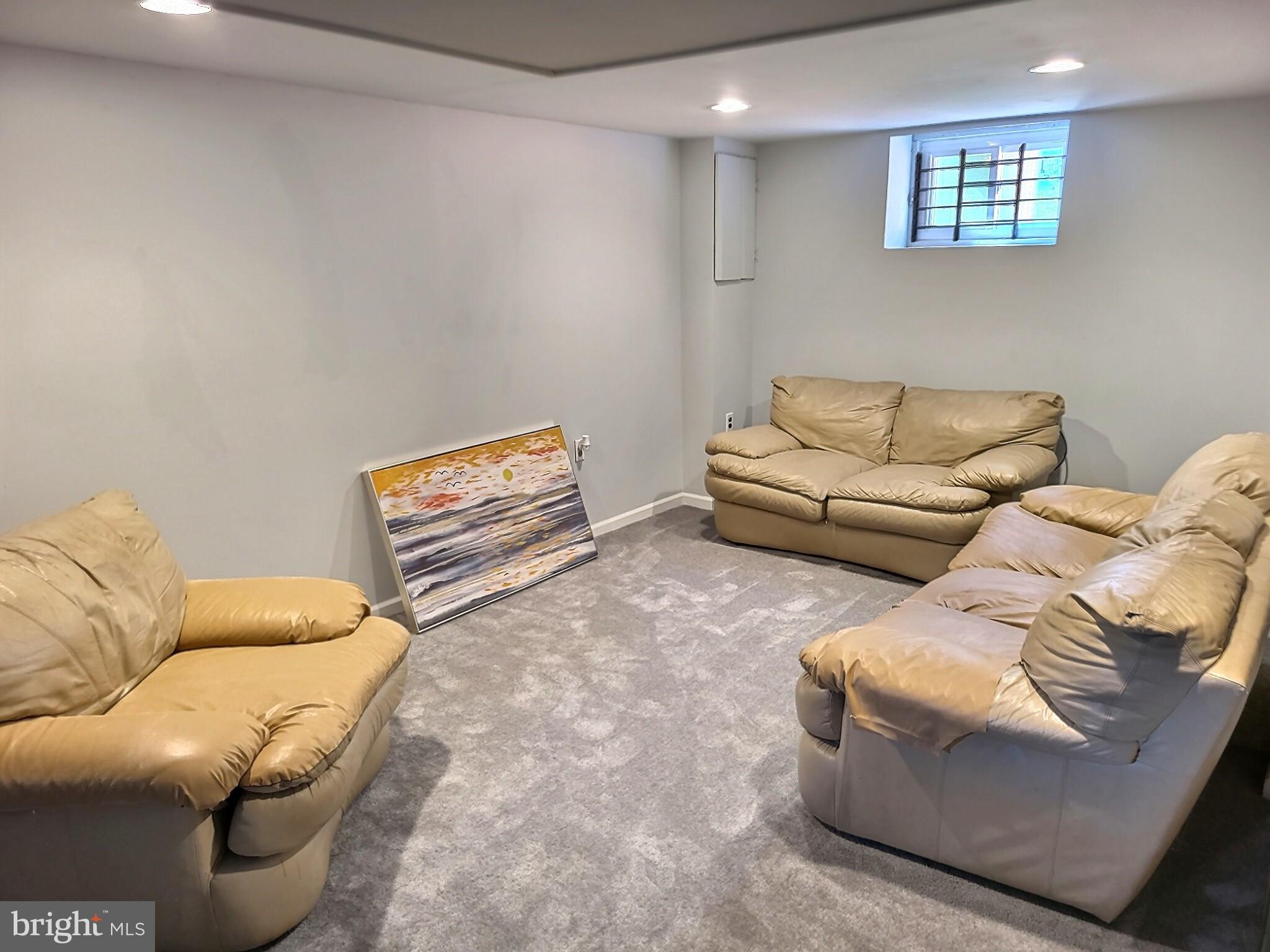 2901 Forest Glen Road Baltimore, MD 21216 - Photo 25 of 32 Gallery Image 25