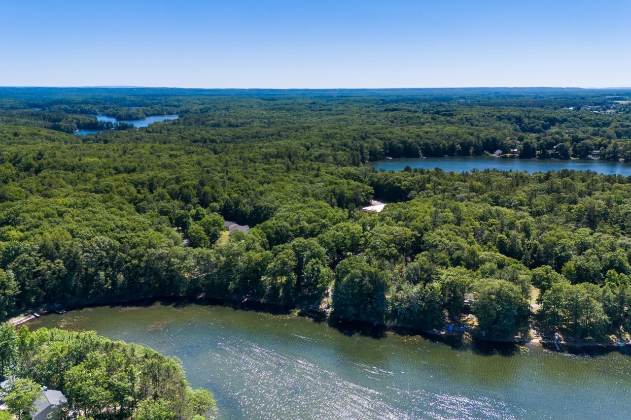 160 High Lake Road Traverse City, MI 49696 - Photo 13 of 69 1924318-f12574f4-ef68-4ecc-8511-d8ac05f5c9e9.JPG