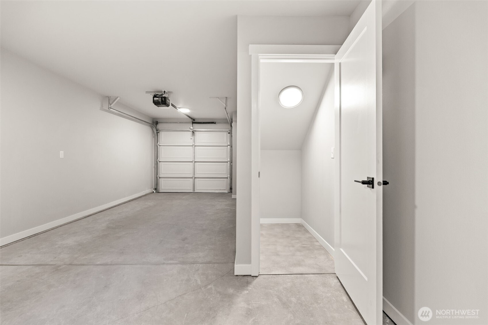 304 118th Street South, Unit 4 Tacoma, WA 98444 - Photo 26 of 37 an empty room with windows