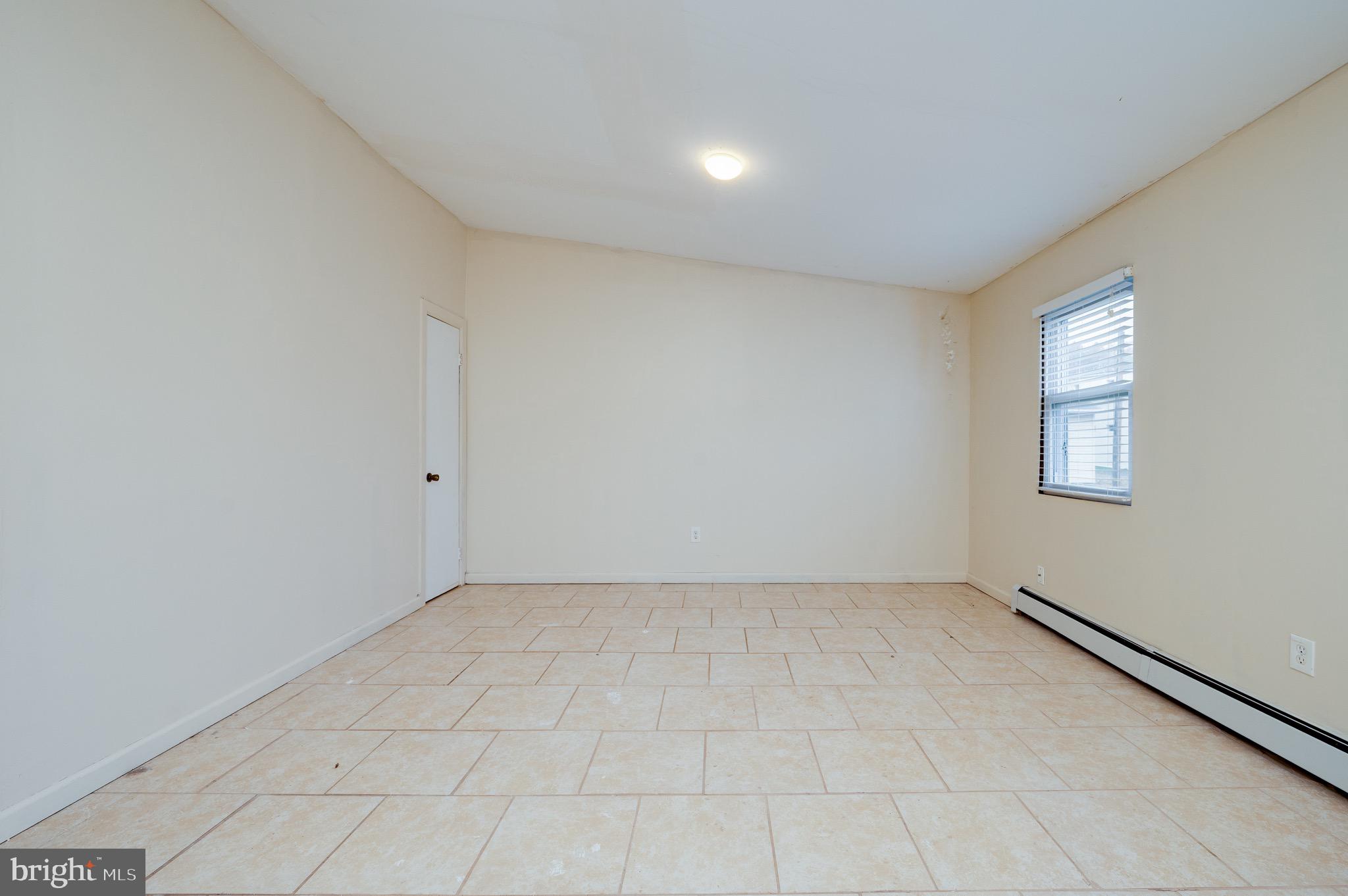 3019 Kutztown Road Reading, PA 19605 - Photo 35 of 52 an empty room with windows