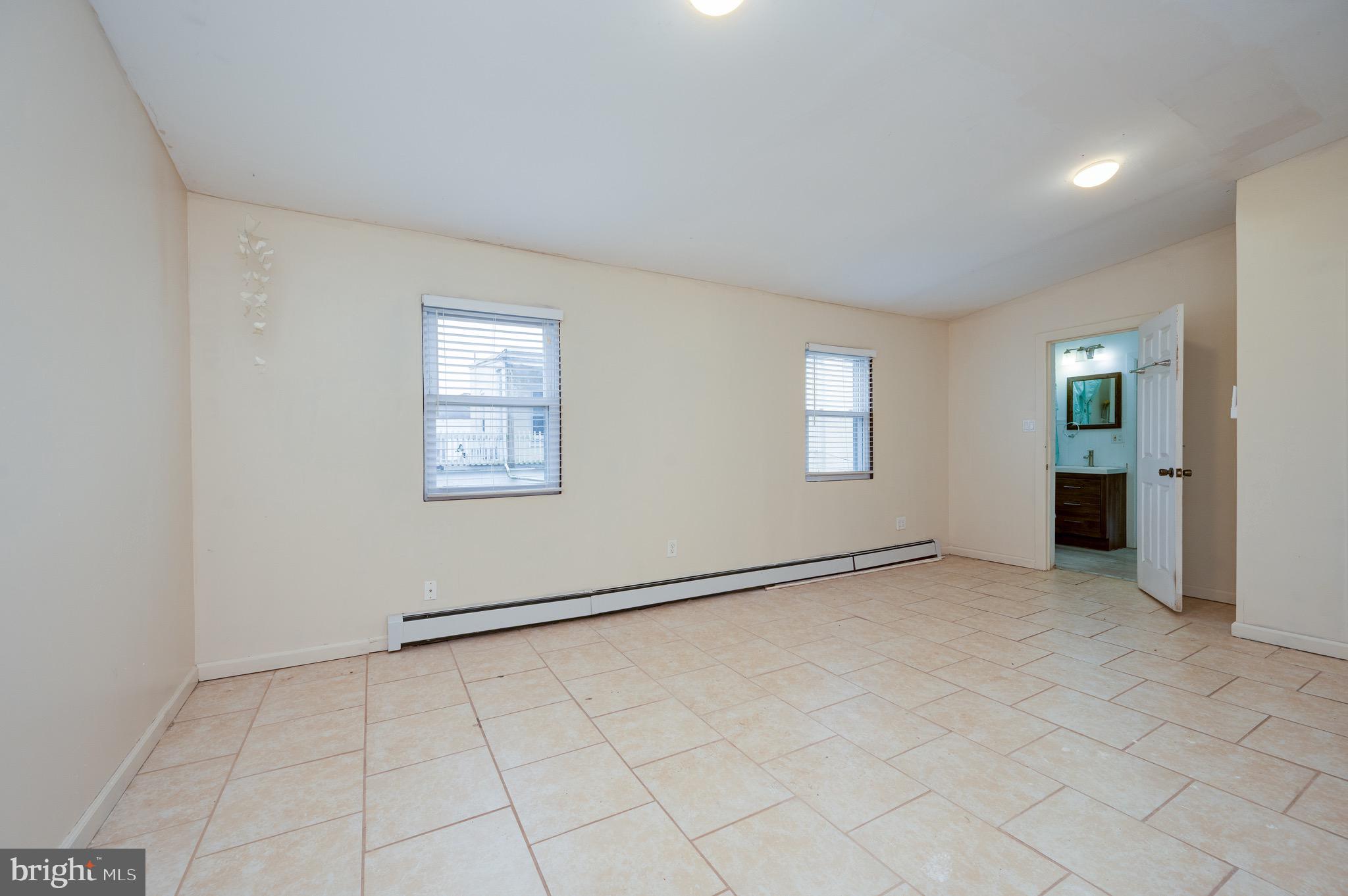3019 Kutztown Road Reading, PA 19605 - Photo 36 of 52 an empty room with windows