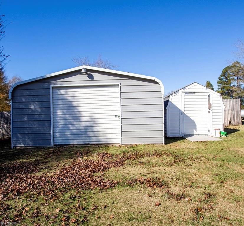 1729 Leonard Road Lexington, NC 27295 - Photo 17 of 20 Gallery Image 17