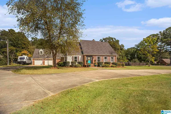 $370,000 | 103 Windover Drive, Clanton, AL 35045