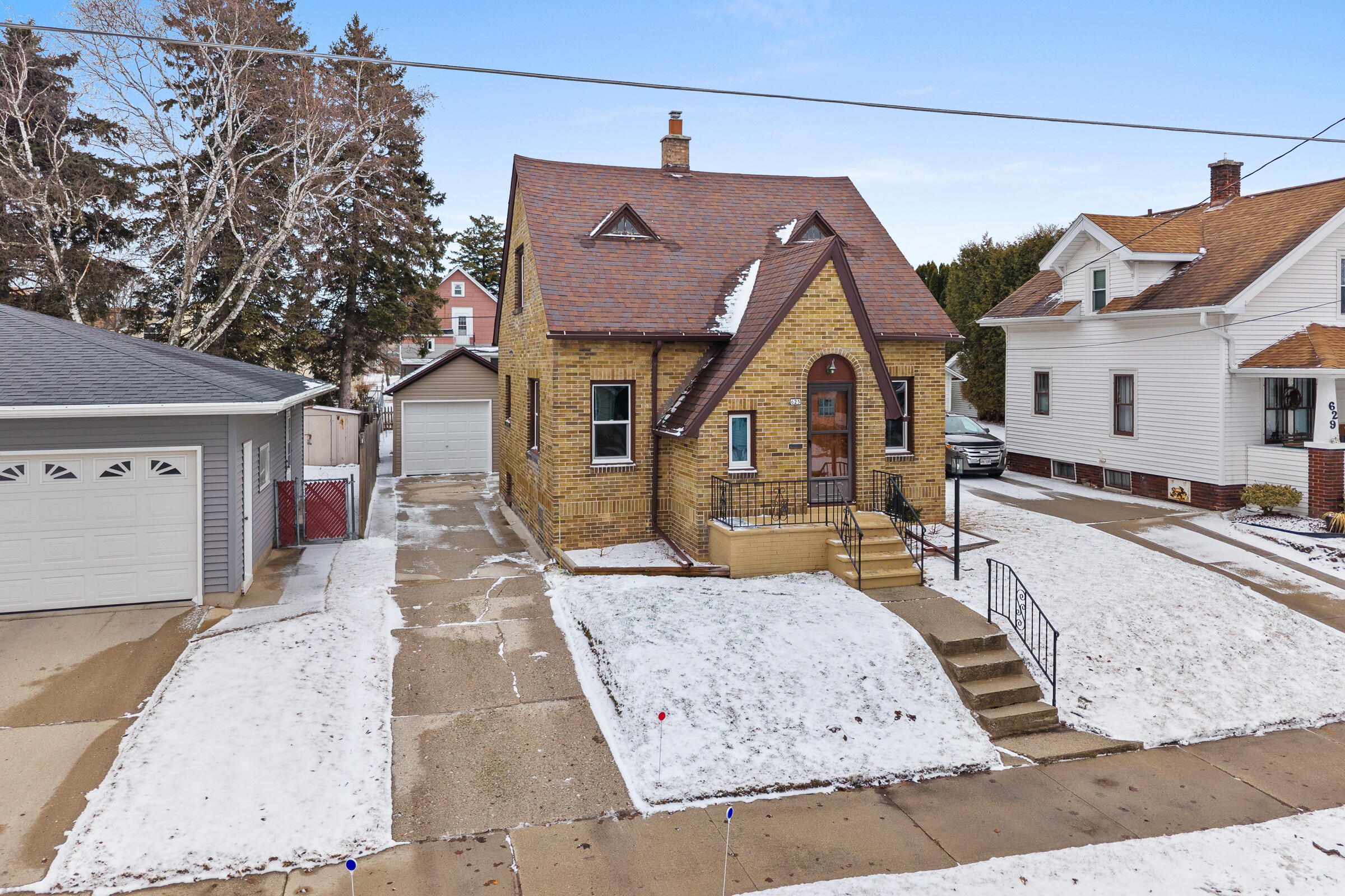 625S27thSt