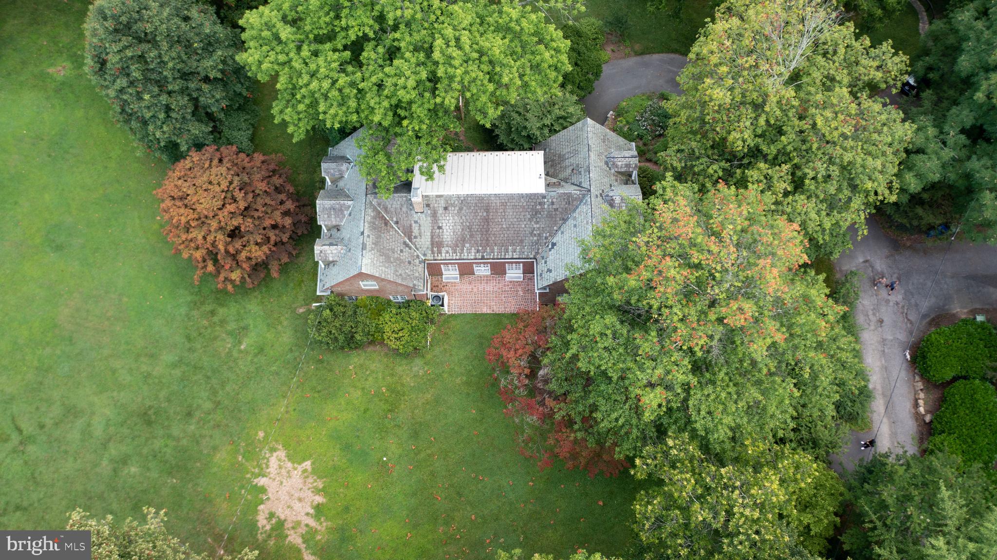 1901 Dixon Road Baltimore, MD 21209 - Photo 4 of 54 Aerial
