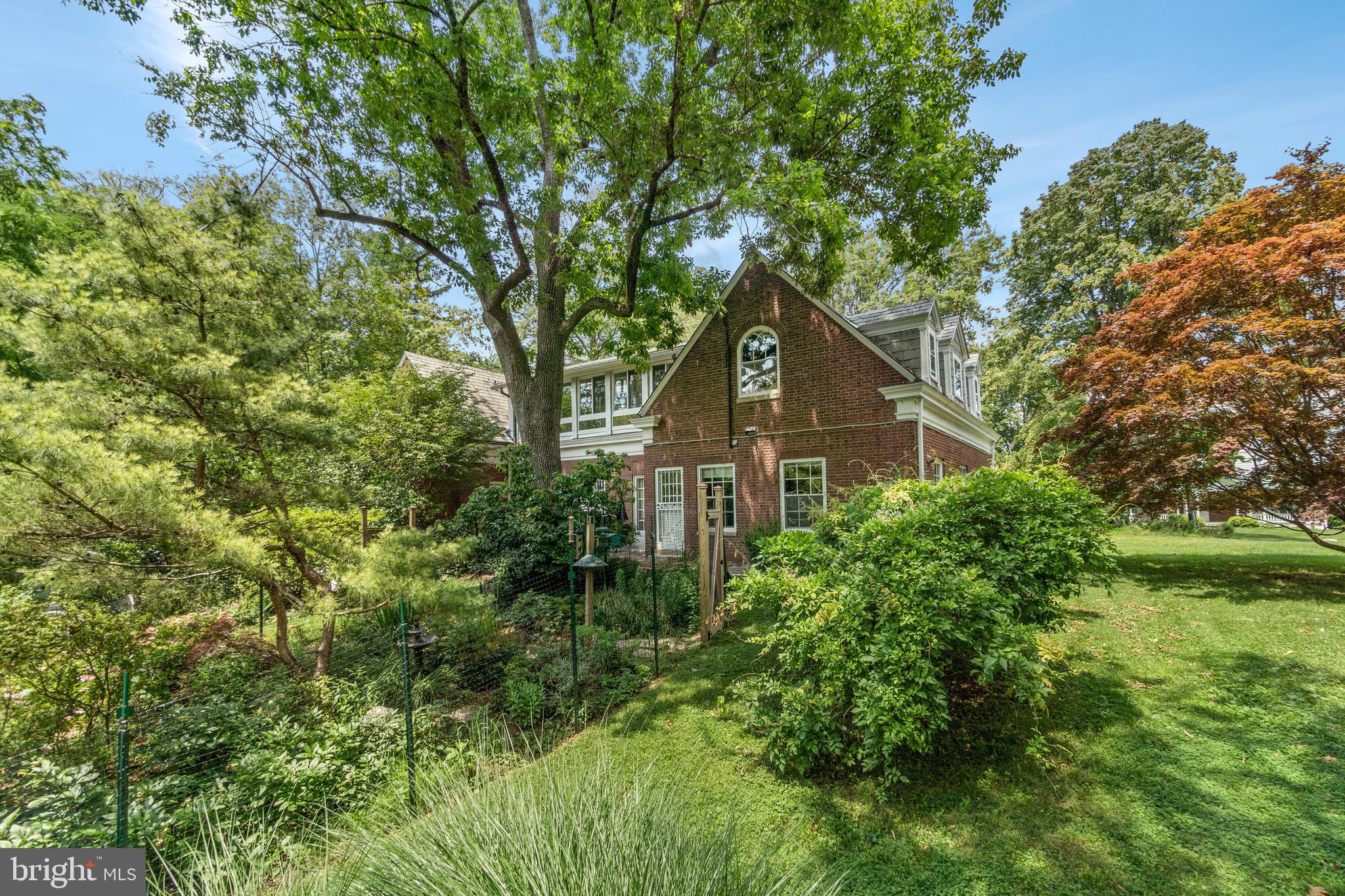 1901 Dixon Road Baltimore, MD 21209 - Photo 43 of 54 Exterior rear
