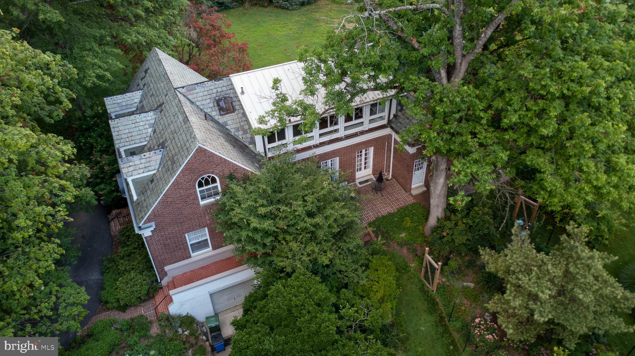1901 Dixon Road Baltimore, MD 21209 - Photo 48 of 54 Aerial