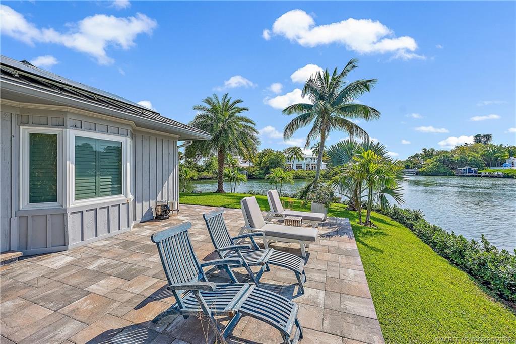 9 Simara Street Stuart, FL 34996 - Photo 11 of 46 Gallery Image 11