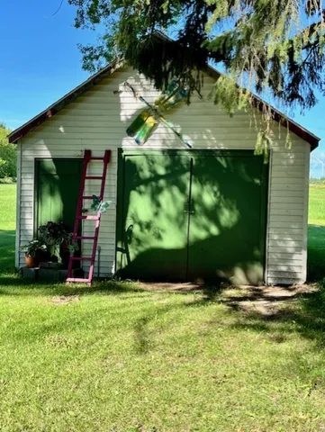 $189,000 | 6072 Kaufman Road, Port Hope, MI 48468