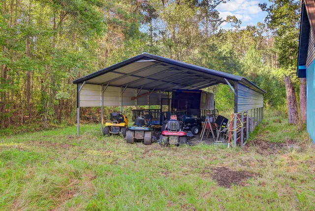 $215,000 | 3845 Rum Gully Road, Islandton, SC 29929