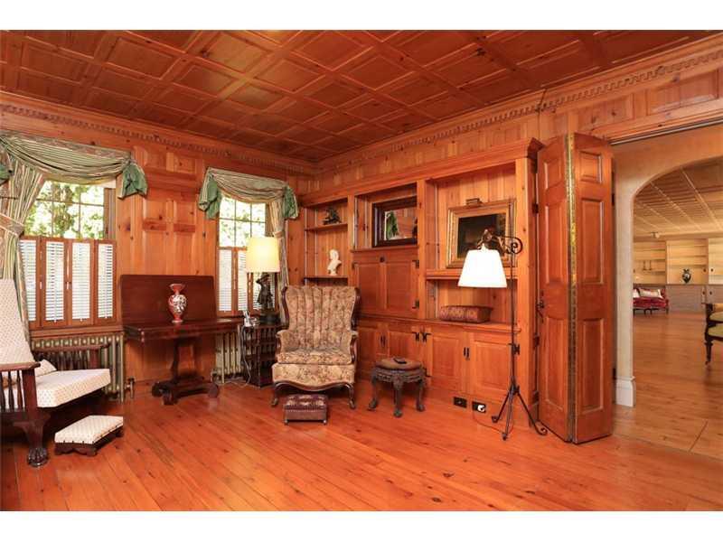 227 Foreside Road Cumberland Foreside, ME 04110 - Photo 11 of 30 Den/Family/Great Room. Den